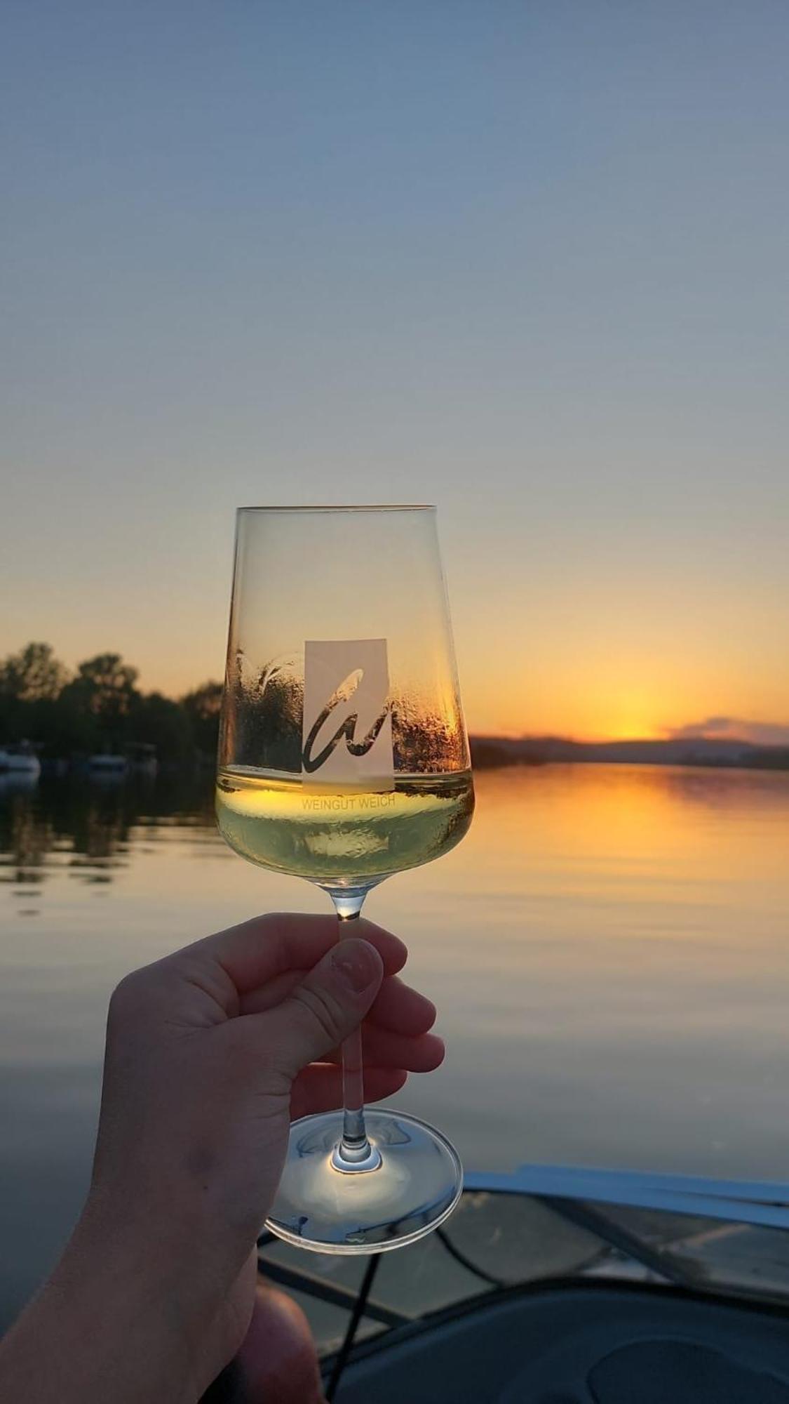 Weingut Weich Hotell Riol Eksteriør bilde