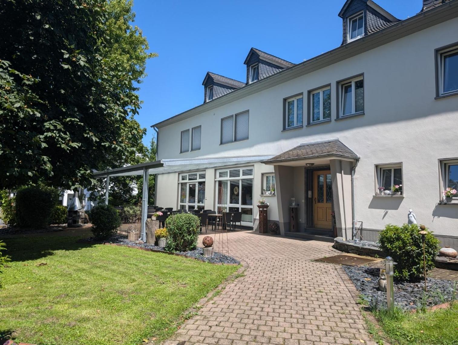 Weingut Weich Hotell Riol Eksteriør bilde